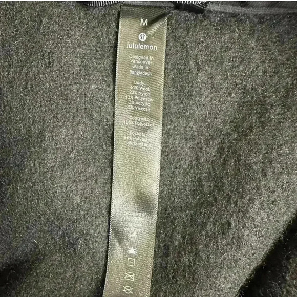 Lululemon Tundra Trek wool 1/2 Zip pullover Black Size Medium - Picture 4 of 5